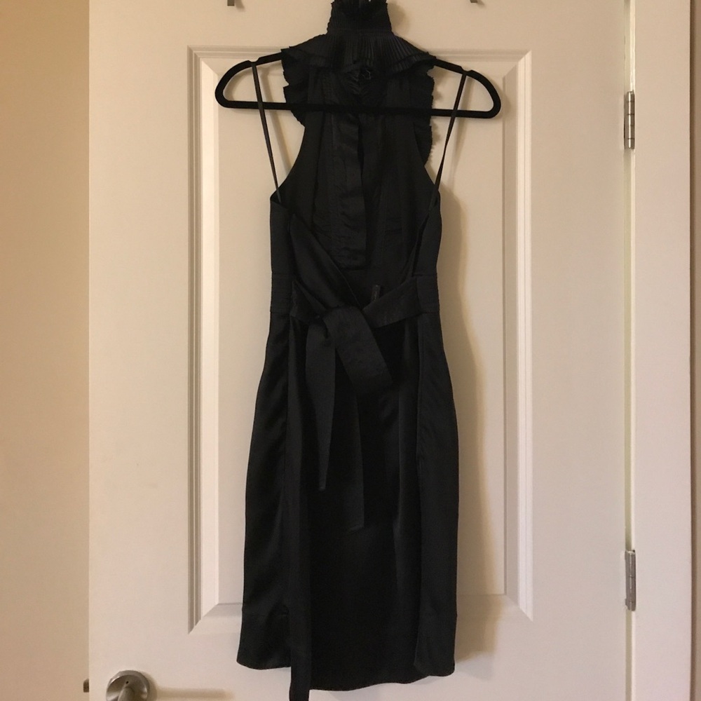 Elegant Black Ruffled Dress - Picture 5 of 5
